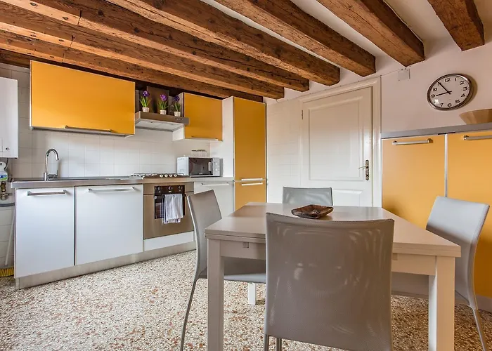 Ca' Roberta شقة البندقية