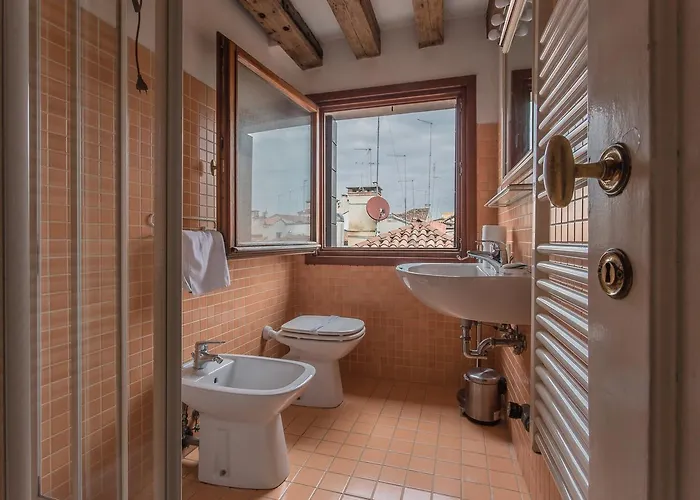 Ca' Roberta شقة *