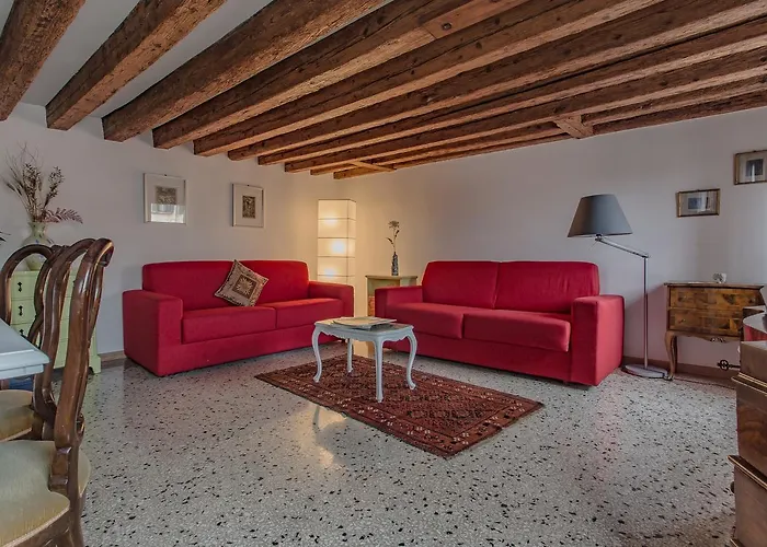 Ca' Roberta شقة *